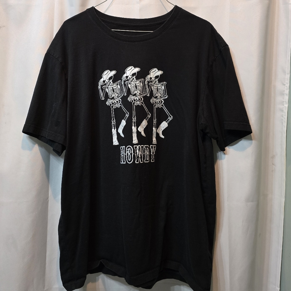🖤 Black skeleton "howdy" t-shirt 🖤